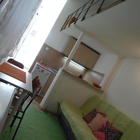 Apartment Angie Belgrade Extérieur photo
